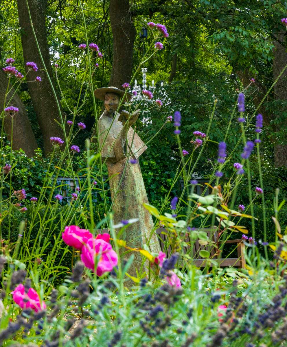 Readers Garden, Museum of Literature Ireland, Dublin city